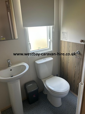 Elan 3 bathroom